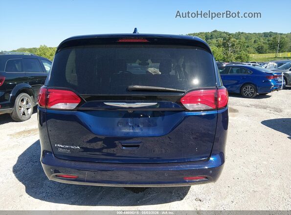 2C4RC1DG2HR512968 2017 CHRYSLER PACIFICA Blue 