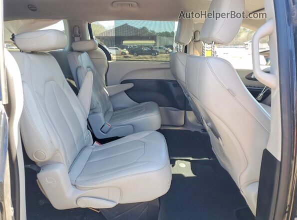 2C4RC1DG2MR502967 2021 CHRYSLER VOYAGER Black 