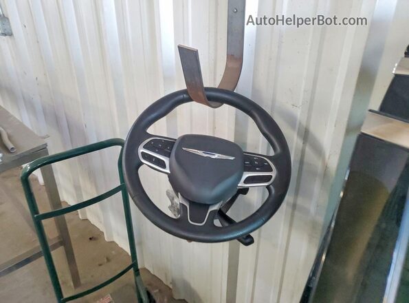 2C4RC1DG6MR533512 2021 CHRYSLER VOYAGER Black Սարքավորումների վահանակի տեսք