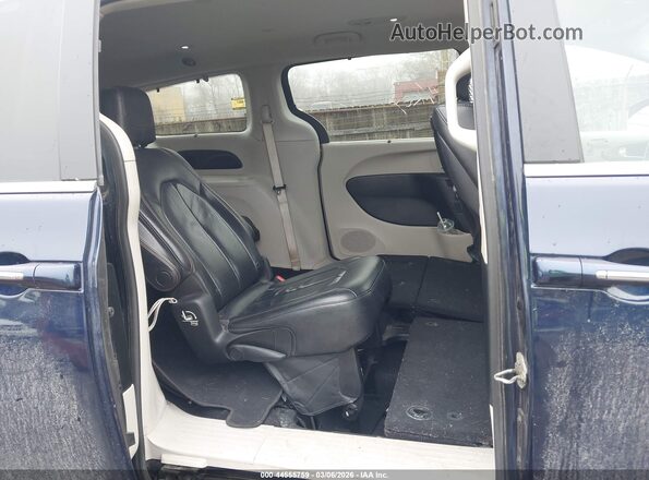 2C4RC1EG5JR292164 2018 CHRYSLER PACIFICA Blue VIN კოდის სტიკერის ხედი