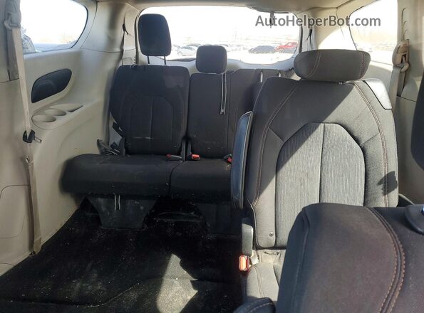 2C4RC1FG1KR559512 2019 CHRYSLER PACIFICA Blue უკანა სავარძლების ხედი