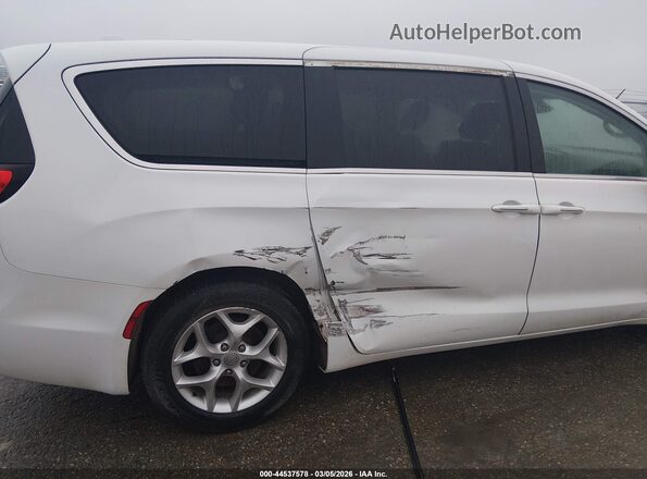 2C4RC1FG1KR738293 2019 CHRYSLER PACIFICA White 