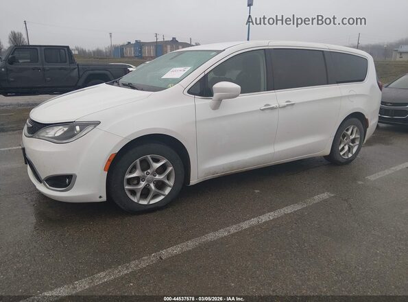 2C4RC1FG1KR738293 2019 CHRYSLER PACIFICA White 