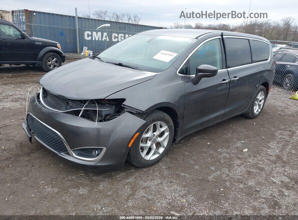 2C4RC1FG2JR175527 2018 CHRYSLER PACIFICA Gray Przód lewy