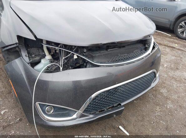 2C4RC1FG2JR175527 2018 CHRYSLER PACIFICA Gray 