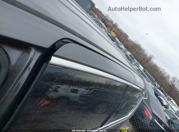 2C4RC1FG2JR175527 2018 CHRYSLER PACIFICA Gray 