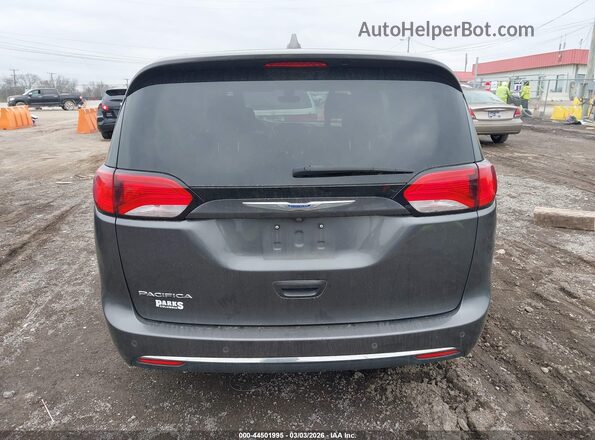 2C4RC1FG2JR175527 2018 CHRYSLER PACIFICA Gray 