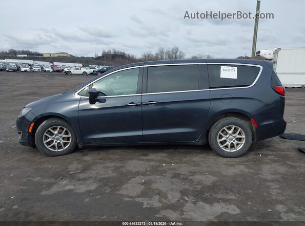 2C4RC1FG2LR135581 2020 CHRYSLER PACIFICA Blue 360 interior view