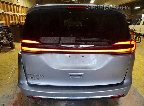 2C4RC1FG9MR556389 2021 CHRYSLER PACIFICA Silver უკანა ხედი