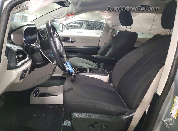 2C4RC1FG9MR556389 2021 CHRYSLER PACIFICA Silver წინა სალონის ხედი