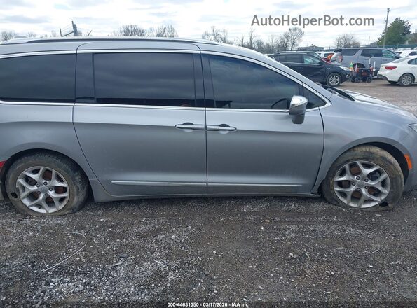 2C4RC1GG0LR171686 2020 CHRYSLER PACIFICA Серый Вид спереди