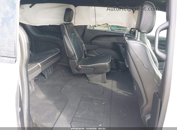 2C4RC1GG0MR503160 2021 CHRYSLER PACIFICA Cream Widok naklejki z numerem VIN