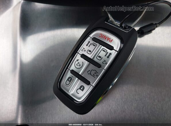 2C4RC1GG4TR239469 2026 CHRYSLER PACIFICA Черный 
