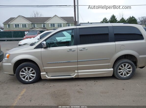 2C4RC1GG6GR158222 2016 CHRYSLER TOWN & COUNTRY Tan Widok wnętrza 360 stopni