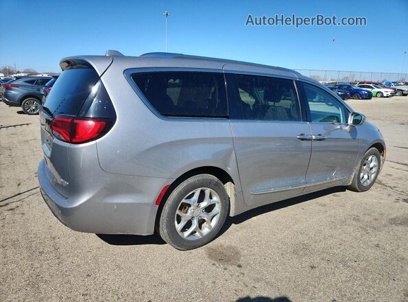 2C4RC1GG8KR508281 2019 CHRYSLER PACIFICA Silver 