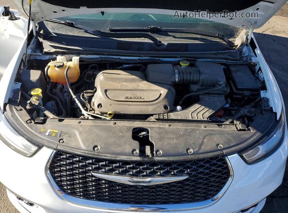 2C4RC1GG8NR124795 2022 CHRYSLER PACIFICA White უკანა სალონის ხედი