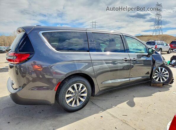 2C4RC1L77PR611690 2023 CHRYSLER PACIFICA Gray Tył prawy