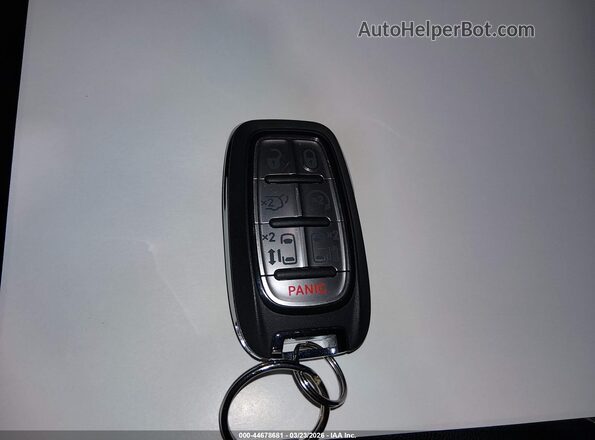 2C4RC3BG3RR153971 2024 CHRYSLER PACIFICA Черный Вид панели приборов