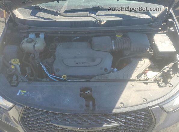 2C4RC3BG9MR538167 2021 CHRYSLER PACIFICA Gray ძრავის განყოფილების ხედი