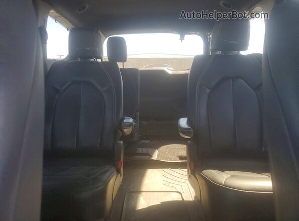 2C4RC3BG9MR538167 2021 CHRYSLER PACIFICA Gray უკანა სავარძლების ხედი