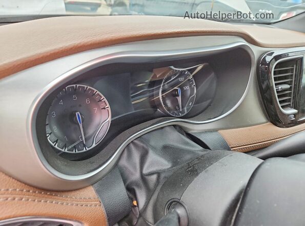 2C4RC3GG4MR501794 2021 CHRYSLER PACIFICA Beige ხელსაწყოთა პანელის ხედი