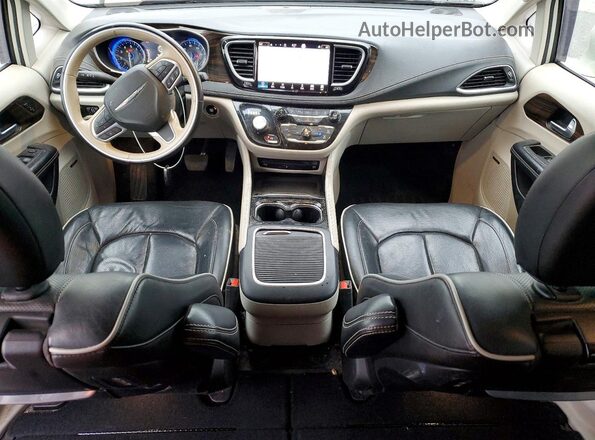 2C4RC3GGXMR590822 2021 CHRYSLER PACIFICA Бежевый Вид панели приборов