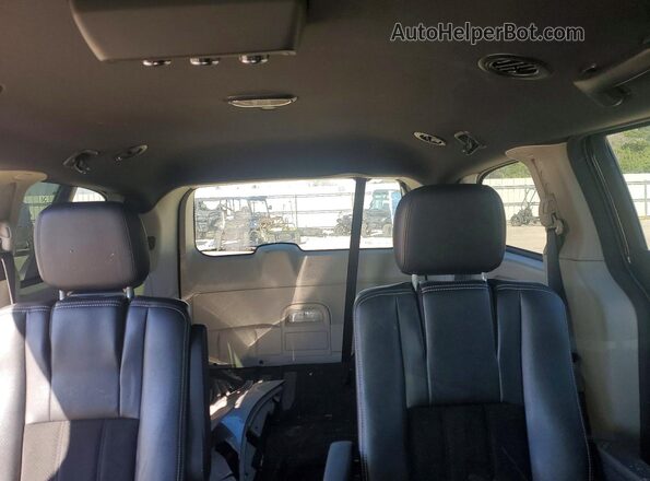 2C4RDGCG1JR300229 2018 DODGE GRAND Black Rear seats view