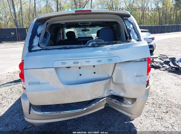 2C4RDGCG2GR219555 2016 DODGE GRAND CARAVAN Gold Front view