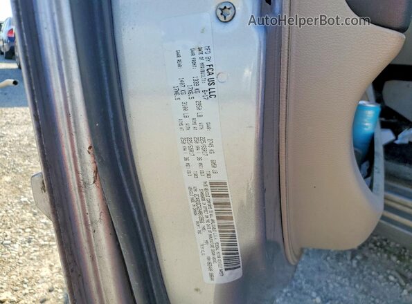 2C4RDGCG2HR812866 2017 DODGE GRAND Silver Vista de la etiqueta del VIN