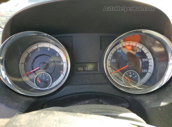 2C4RDGCG2HR812866 2017 DODGE GRAND Silver Vista del cuadro de instrumentos