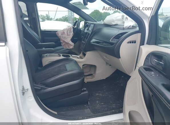 2C4RDGCG3KR726540 2019 DODGE GRAND CARAVAN White Вид салону спереду