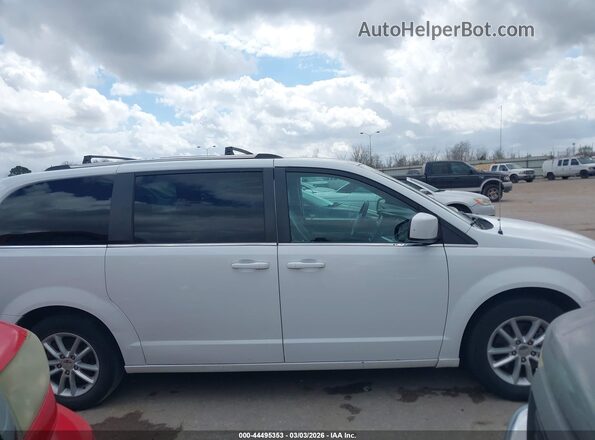 2C4RDGCG4LR194152 2020 DODGE GRAND CARAVAN White Rear interior view