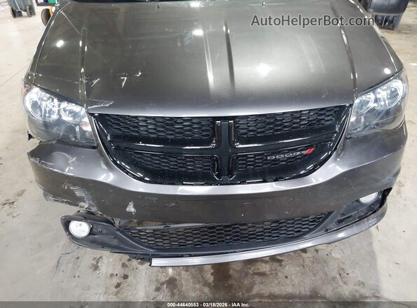 2C4RDGCG6JR137058 2018 DODGE GRAND CARAVAN Gray Vista frontal