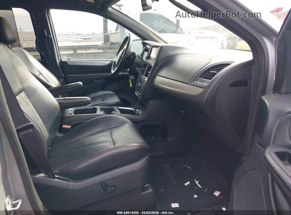 2C4RDGEG6HR693085 2017 DODGE GRAND CARAVAN Silver 