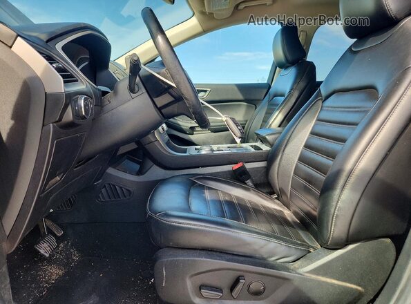 2FMPK3J92MBA05286 2021 FORD EDGE Silver Front interior view