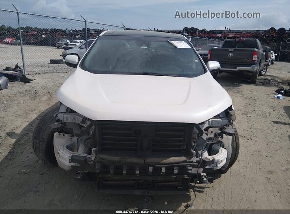 2FMPK4AP4KBB45888 2019 FORD EDGE White Widok wnętrza z tyłu