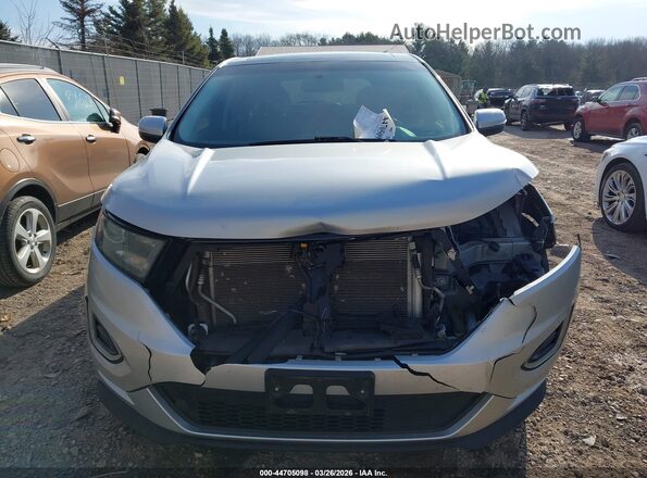 2FMPK4AP5HBC33941 2017 FORD EDGE Silver Widok wnętrza z tyłu