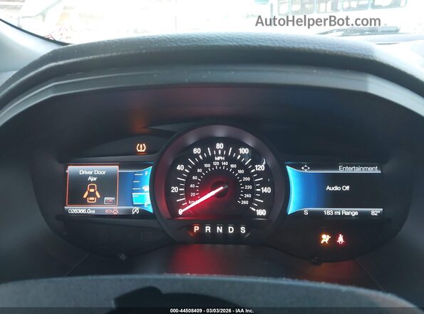 2FMPK4AP7RBA22810 2024 FORD EDGE White Widok tylnych siedzeń