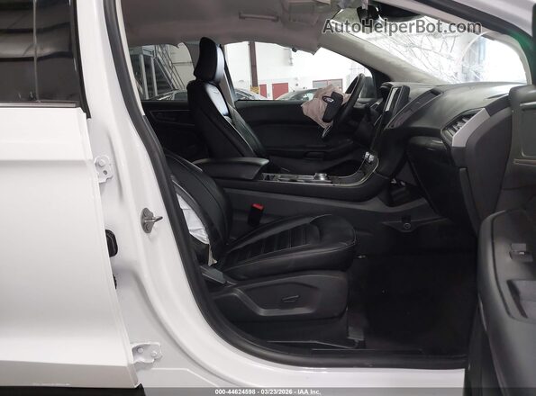 2FMPK4J96RBA76309 2024 FORD EDGE White Սալոնի դիմացի տեսք
