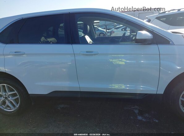 2FMPK4J99RBA88373 2024 FORD EDGE White უკანა სალონის ხედი