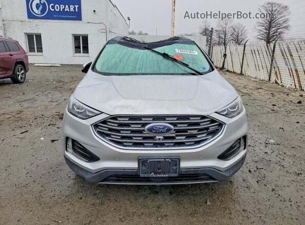 2FMPK4K90KBC67177 2019 FORD EDGE Silver Widok z przodu