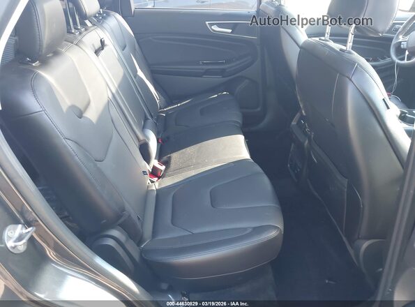 2FMPK4K91JBB19313 2018 FORD EDGE Gray Widok naklejki z numerem VIN