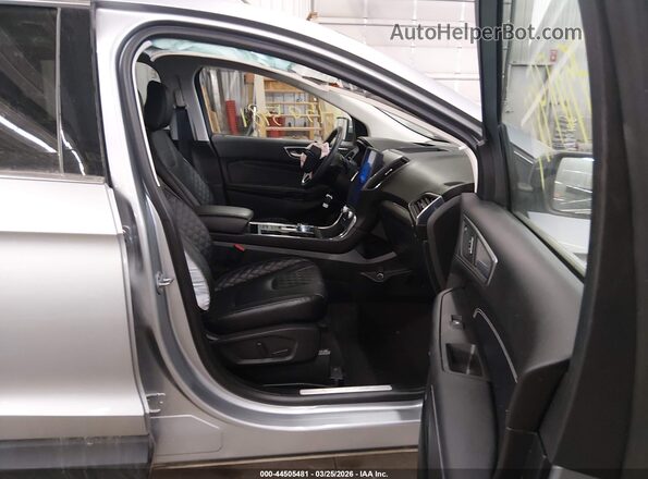 2FMPK4K92RBA01136 2024 FORD EDGE Silver Սալոնի դիմացի տեսք
