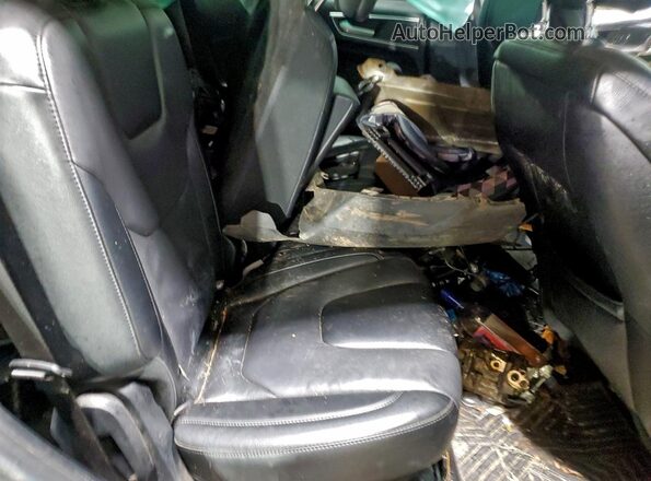 2FMPK4K96NBA07127 2022 FORD EDGE Gray Rear seats view