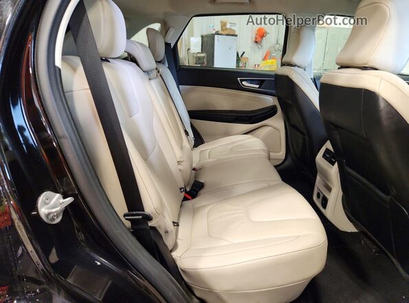 2FMPK4K96NBB05753 2022 FORD EDGE Black Rear seats view