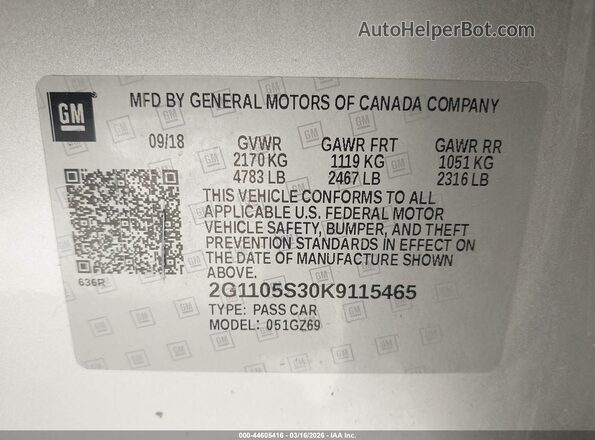 2G1105S30K9115465 2019 CHEVROLET IMPALA Silver Widok komory silnika