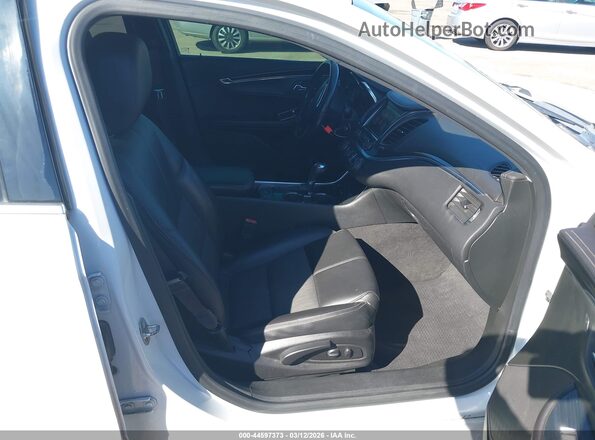 2G1105S32H9134138 2017 CHEVROLET IMPALA White წინა სალონის ხედი