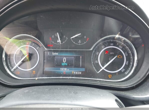 2G4GK5EX4G9164312 2016 BUICK REGAL Red Vista de los asientos traseros