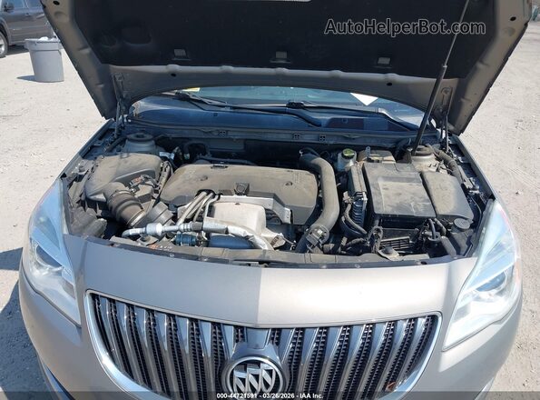 2G4GL5EX5H9191582 2017 BUICK REGAL Beige Rear view