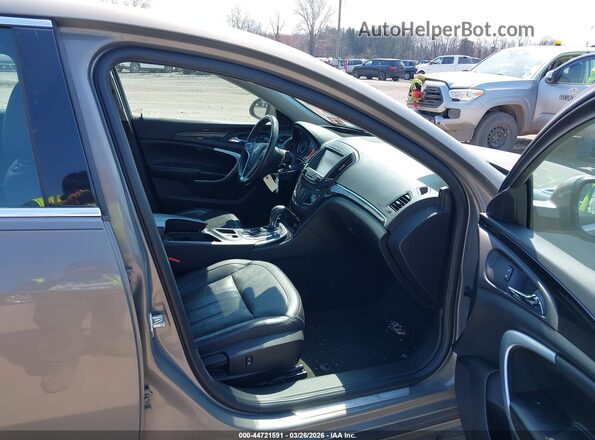 2G4GL5EX5H9191582 2017 BUICK REGAL Beige Front interior view